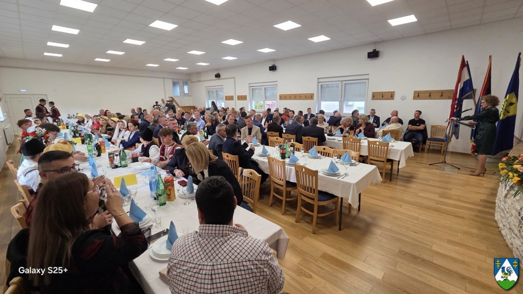 WhatsApp Image 2025 10 18 at 17.56.35