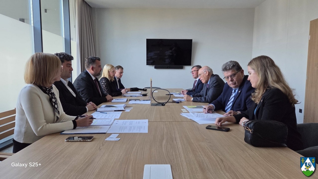 WhatsApp Image 2025 10 18 at 07.30.42