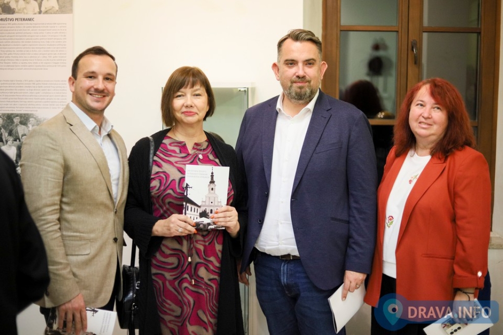 Peteranec etno izlozba 54