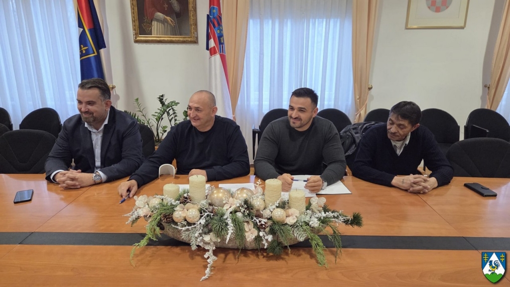 WhatsApp Image 2025 12 13 at 18.46.54 1