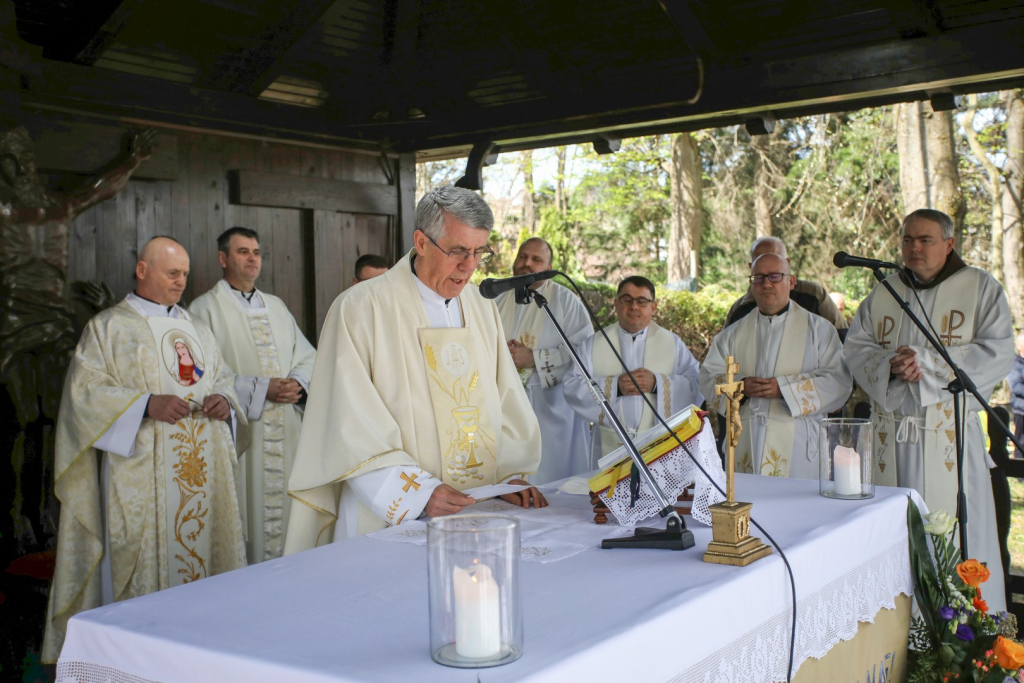 Mocile procesija i misa uskrsni ponedjeljak 79