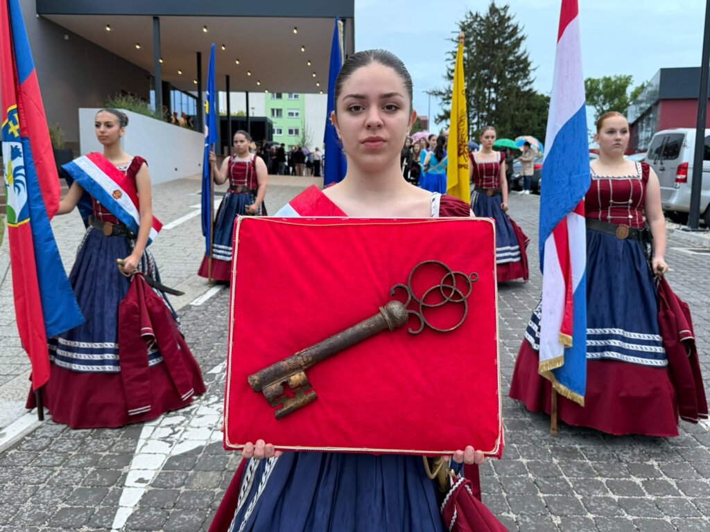 povorka spravisce 2026 06 05 20 35 10 1