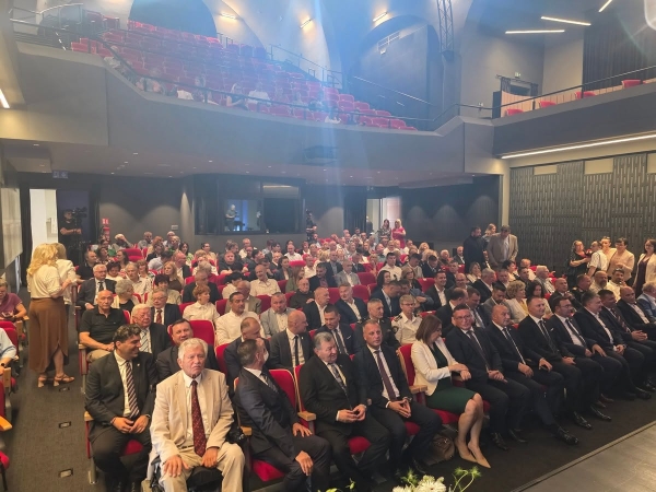 Bjelovarsko-bilogorska županija svečanom sjednicom proslavila svoj Dan