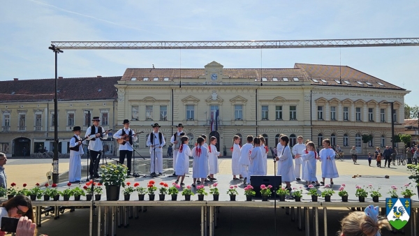 U sklopu proslave 31. rođendana Koprivničko-križevačke županije otvorena manifestacija Tradicija naših starih i Sajam domaćih proizvoda
