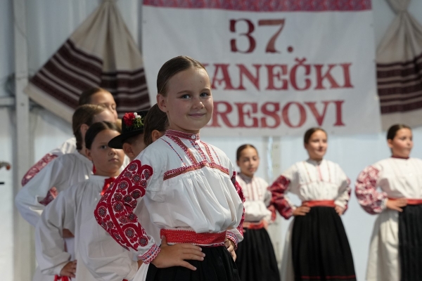 Proslava tradicije i kulture na 37. Ivanečkim kresovima