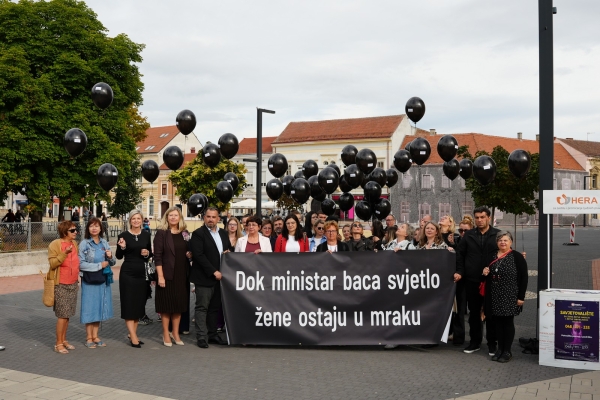 Javnom akcijom u Koprivnici obilježen Nacionalni dan borbe protiv nasilja nad ženama