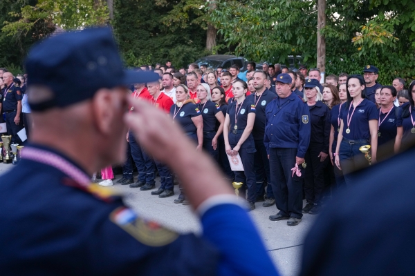 Vatrogasci iz cijele županije odmjerili snage na 16. Županijskom natjecanju