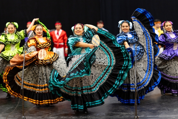 U Svetom Ivanu Žabnu održana druga večer 19. Međunarodnog festivala folklora &ldquo;Iz bakine &scaron;krinje&rdquo;