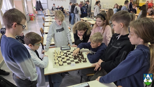 Turnir polaznika &scaron;aha osnovnih i srednjih &scaron;kola u Klo&scaron;tru Podravskom okupio najvi&scaron;e natjecatelja dosad