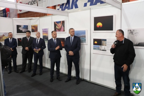 Otvorena izložba fotografija &quot;Volim svoju županiju&quot; na kojoj je prvo mjesto pripalo Mirku Hanžekoviću iz naše županije
