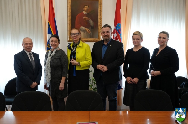 Župan Golubić održao sastanak s pravobraniteljicom za ravnopravnost spolova Vi&scaron;njom Ljubičić