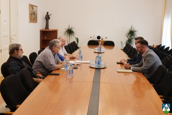 Župan održao sastanak s predstavnicima antifašističkih udruga