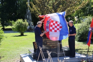 U Legradu svečano otkriven spomenik hrvatskim braniteljima