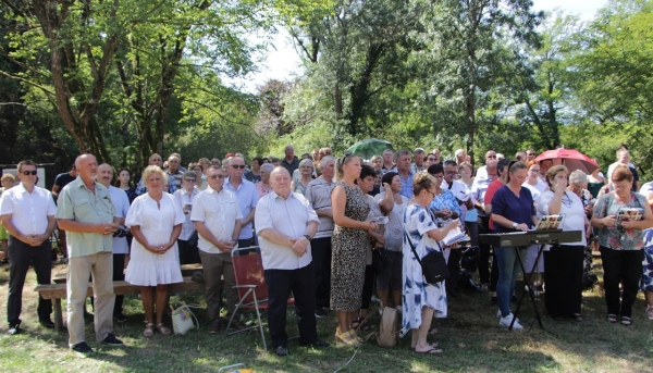Tradicionalna sveta misa u Bukevju okupila bivše mještane i vjernike