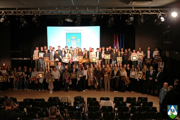 Progla&scaron;eni najuspje&scaron;niji sporta&scaron;i i sportske ekipa Grada Koprivnice u 2025. godini