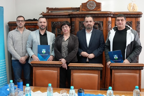 Županija nastavlja ulagati u razvoj znanja i zdravih navika mladih &ndash; osigurano 70 tisuća eura za tehničku kulturu i &scaron;kolski sport